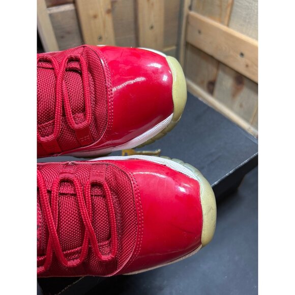 Nike Air Jordan 11 Retro "Win Like 96" Gym Red Sneakers Size 7Y / 8.5 Womens - Picture 5 of 12